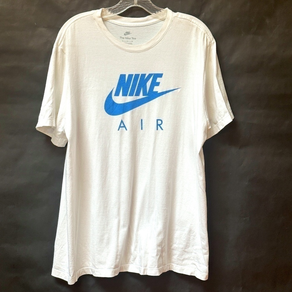 NIKE Baby Blue Size Short Sleeve White Tee Shirt Big Swoosh Center Extra Large